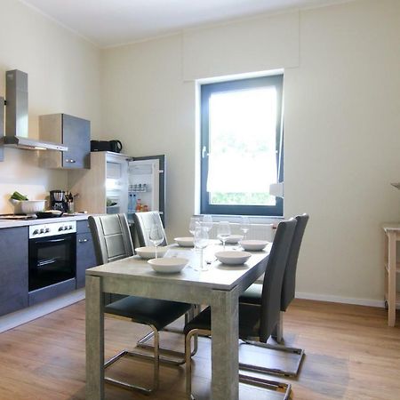 Apartmondo Ferienwohnung Золінген Екстер'єр фото