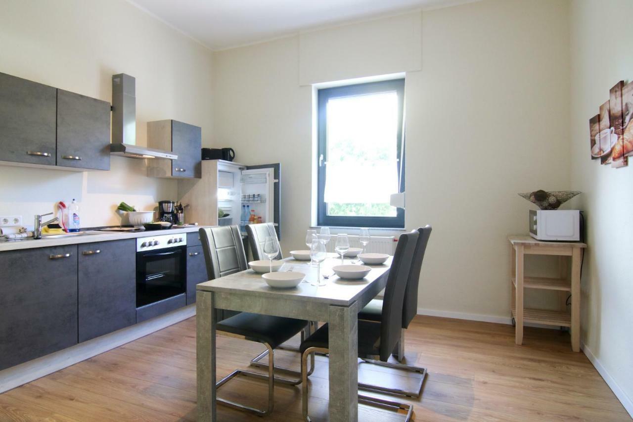 Apartmondo Ferienwohnung Золінген Екстер'єр фото