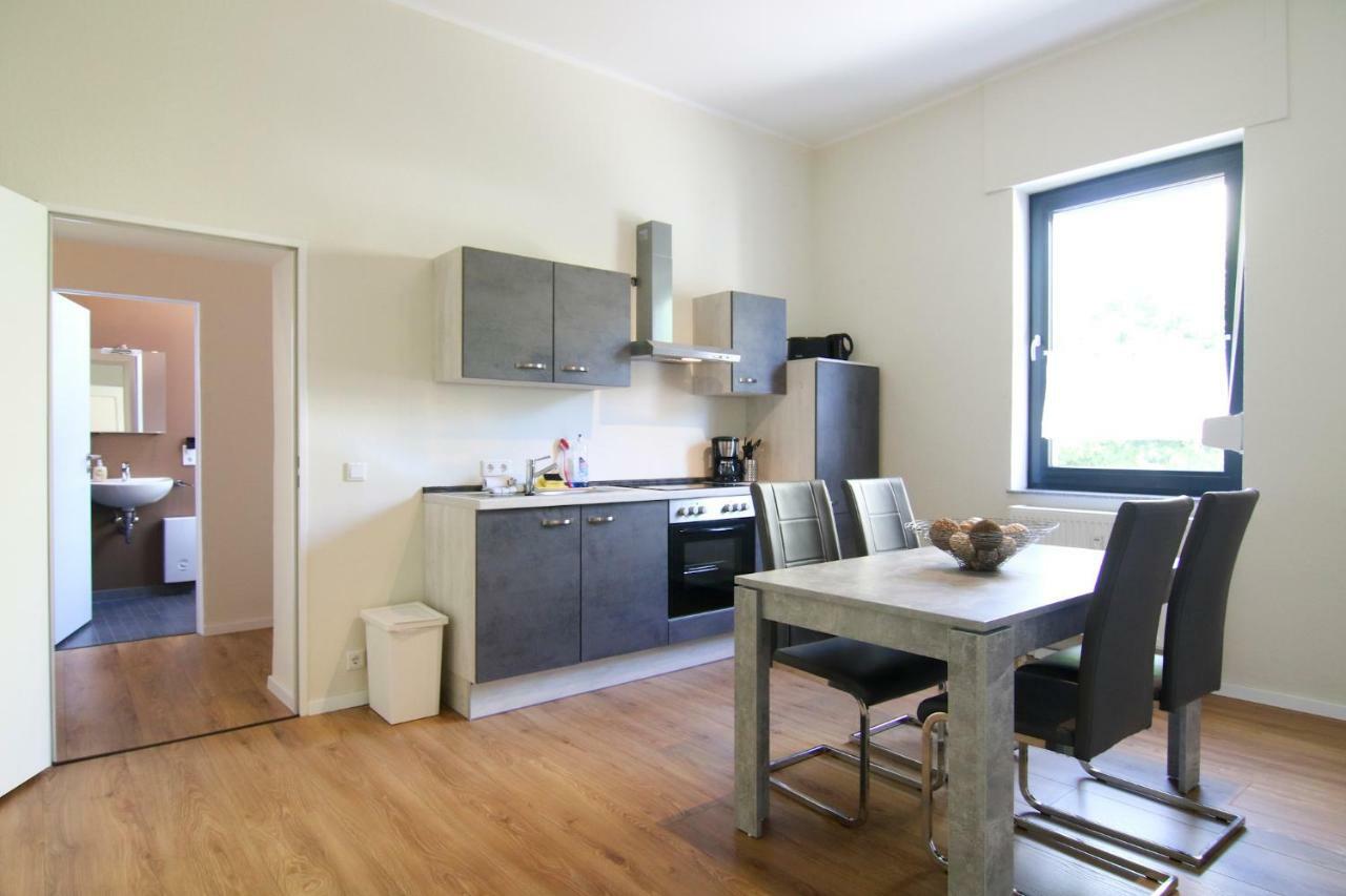 Apartmondo Ferienwohnung Золінген Екстер'єр фото